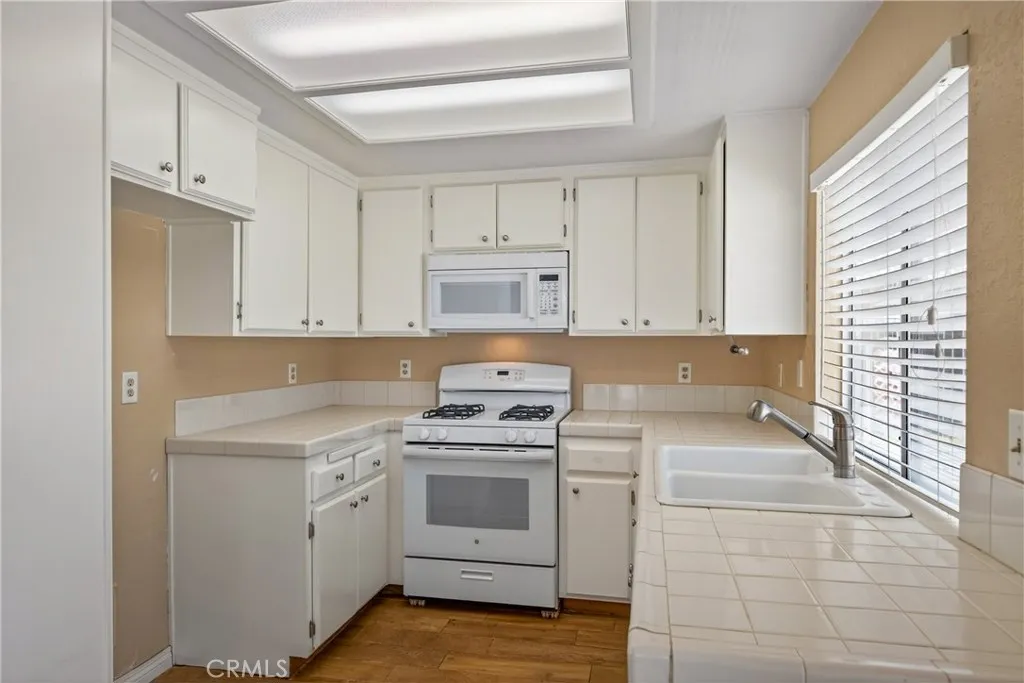 Additional image 12 of 43970 Moonlighting Drive, Hemet, CA 92544