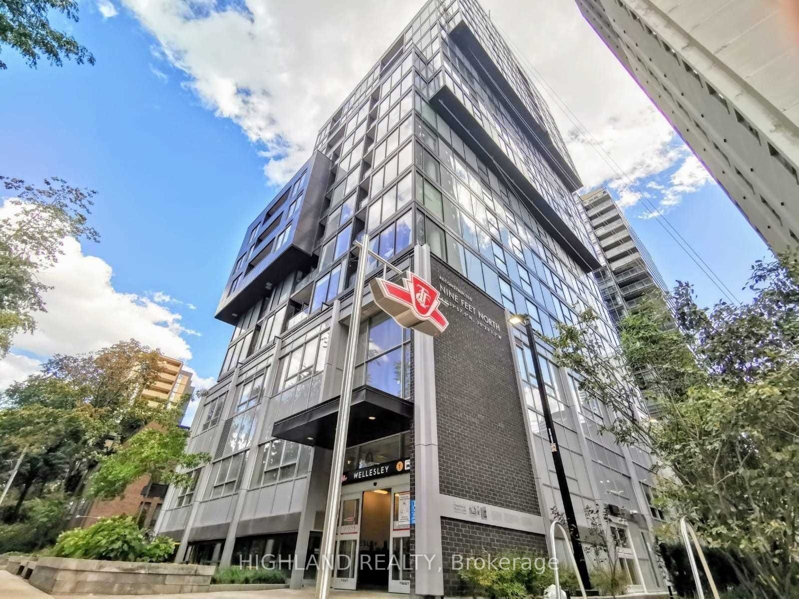 1606-17 Dundonald Street, Toronto, ON, M4Y 0E4