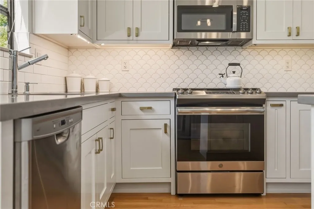 Additional image 16 of 1513 Wollacott St, Redondo Beach, CA 90278
