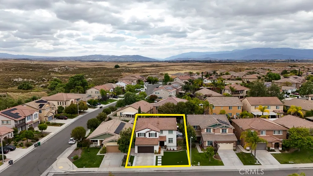 38064 Amador Ln, Murrieta, CA 92563