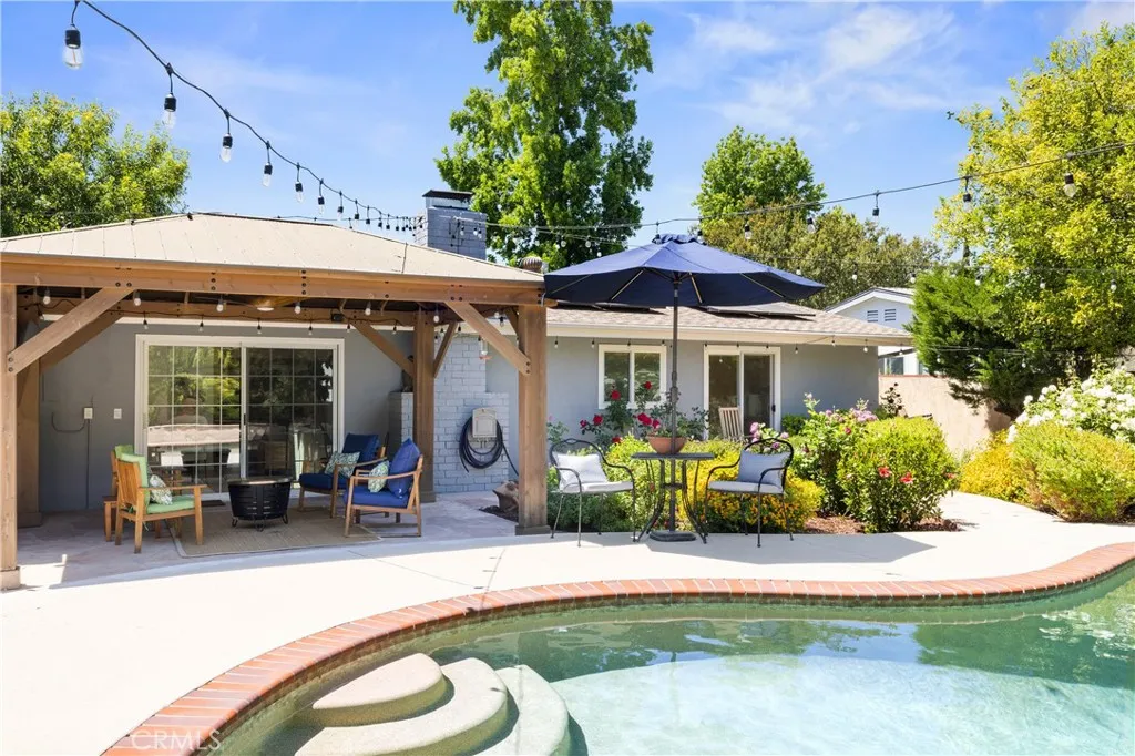 Additional image 98 of 8420 Cozycroft Ave, Winnetka, CA 91306