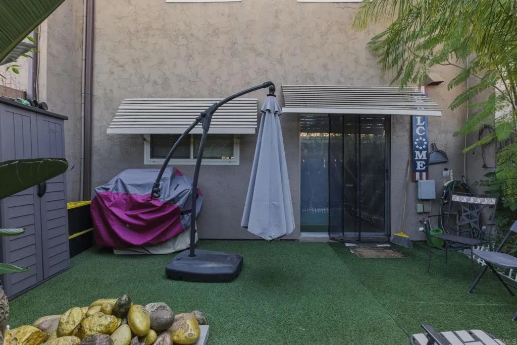 11911 Royal Road Unit D, El Cajon, CA 92021
