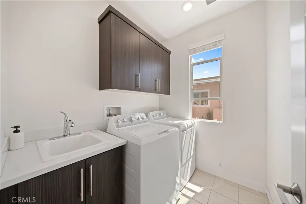 Additional image 29 of 131 Newall, Irvine, CA 92618