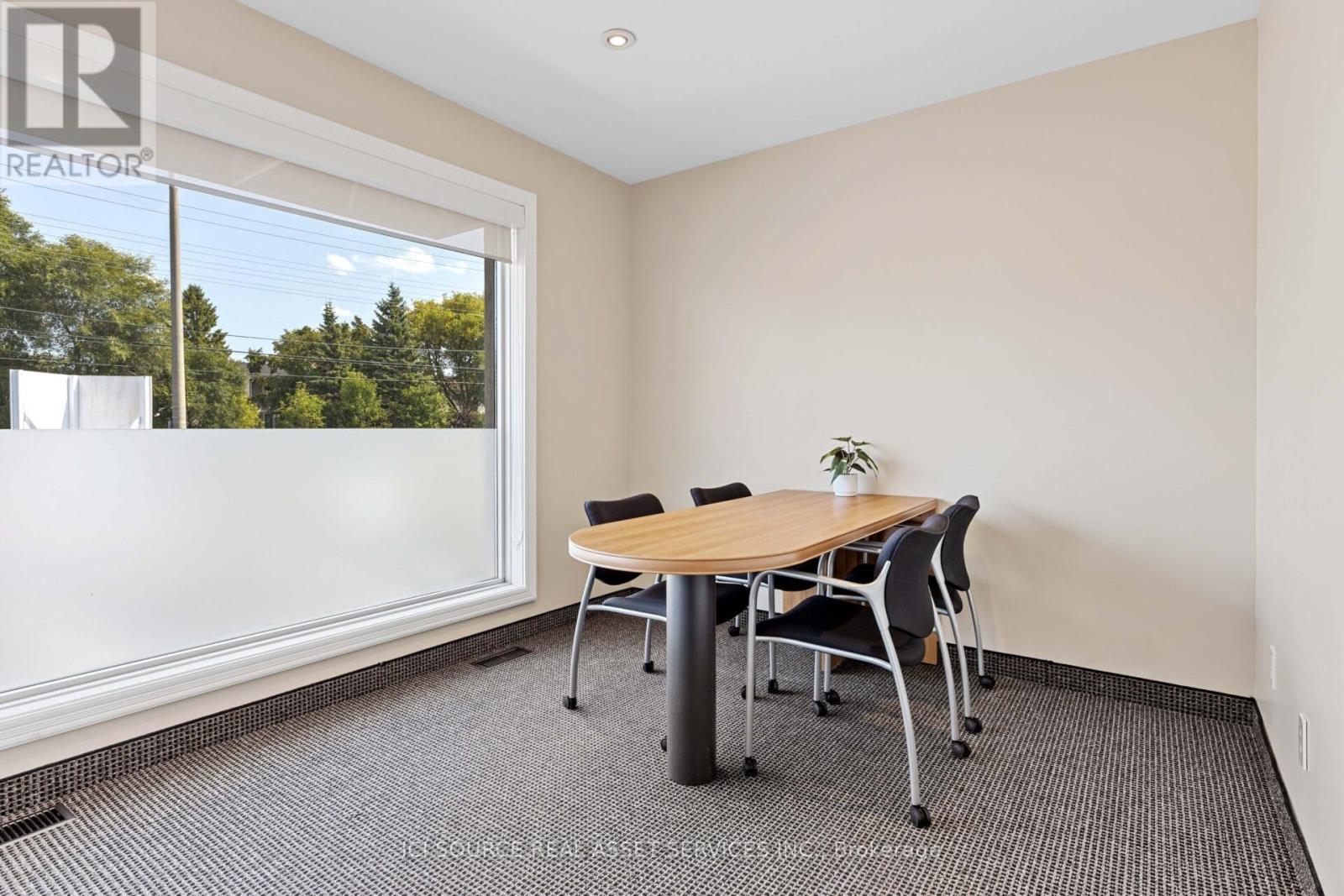 Additional image 4 of 806 Greenbank Road, Ottawa, ON, K2J1A2