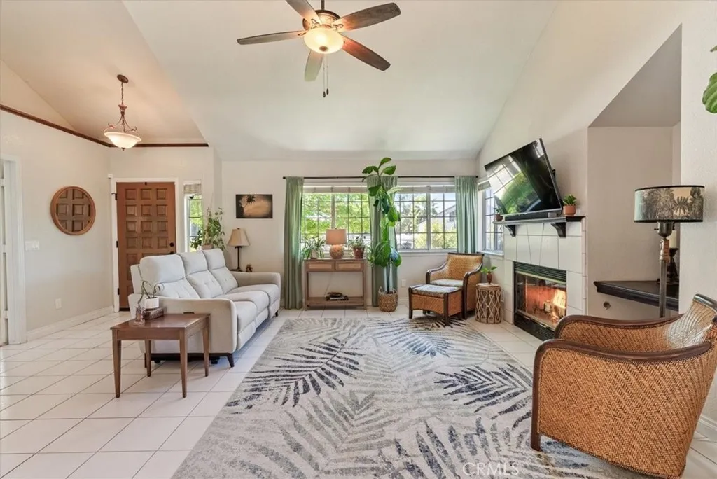 Additional image 63 of 207 Navajo Street, Paso Robles, CA 93446