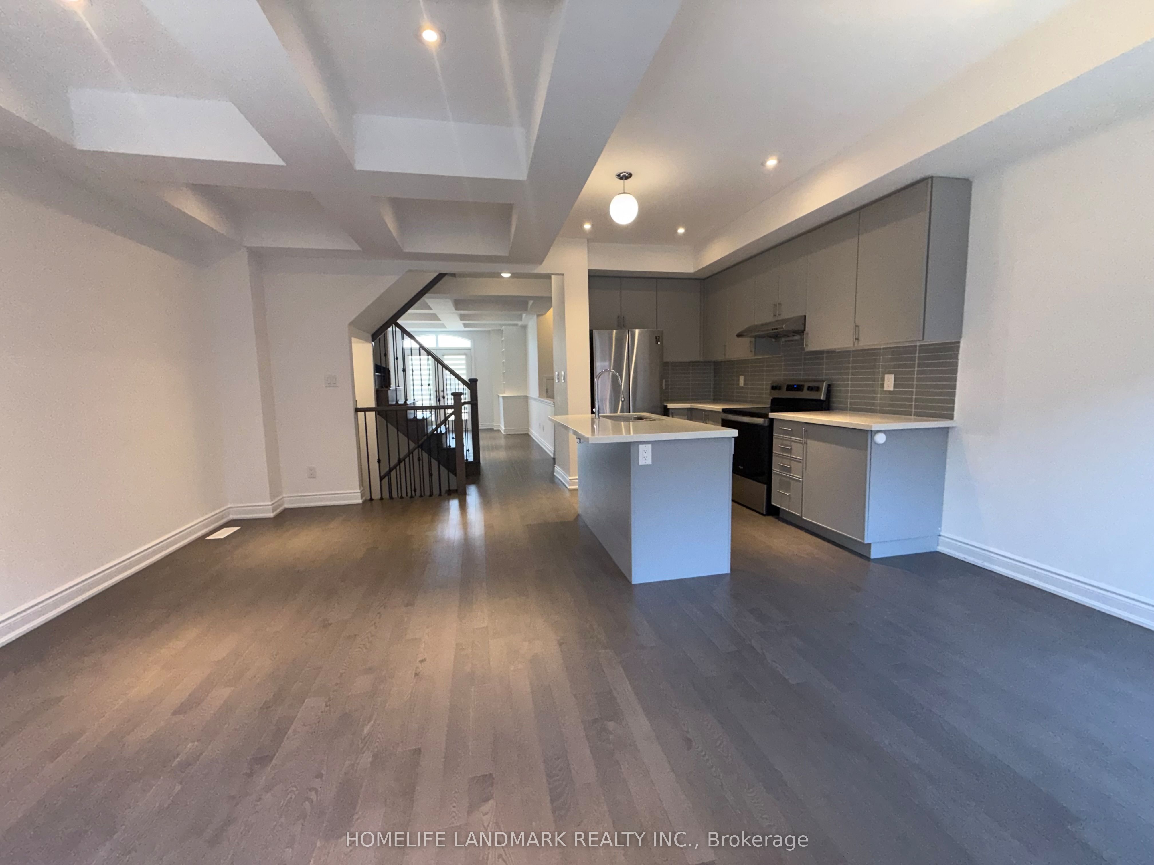 Additional image 5 of UPPER UNIT-4126 Highway 7 Highway E, Markham, ON, L3R 0W9