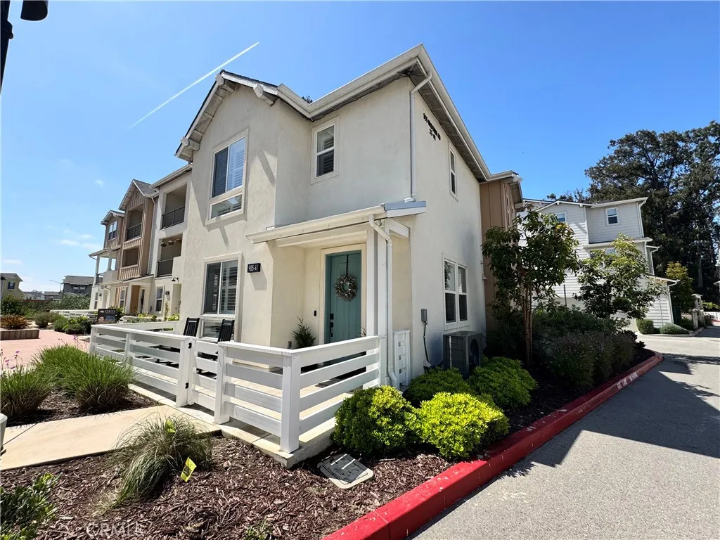 905 Madonna Road Unit 41, San Luis Obispo, CA 93405 photo 2