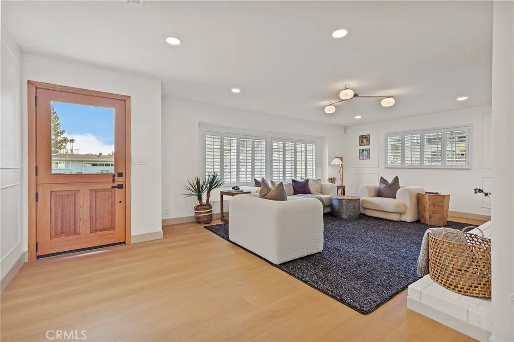 Additional image 8 of 3268 Michigan Ave, Costa Mesa, CA 92626
