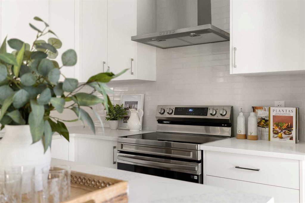 Additional image 3 of 304-255 Rowmont Boulevard NW, Calgary, AB, T3L 0M2