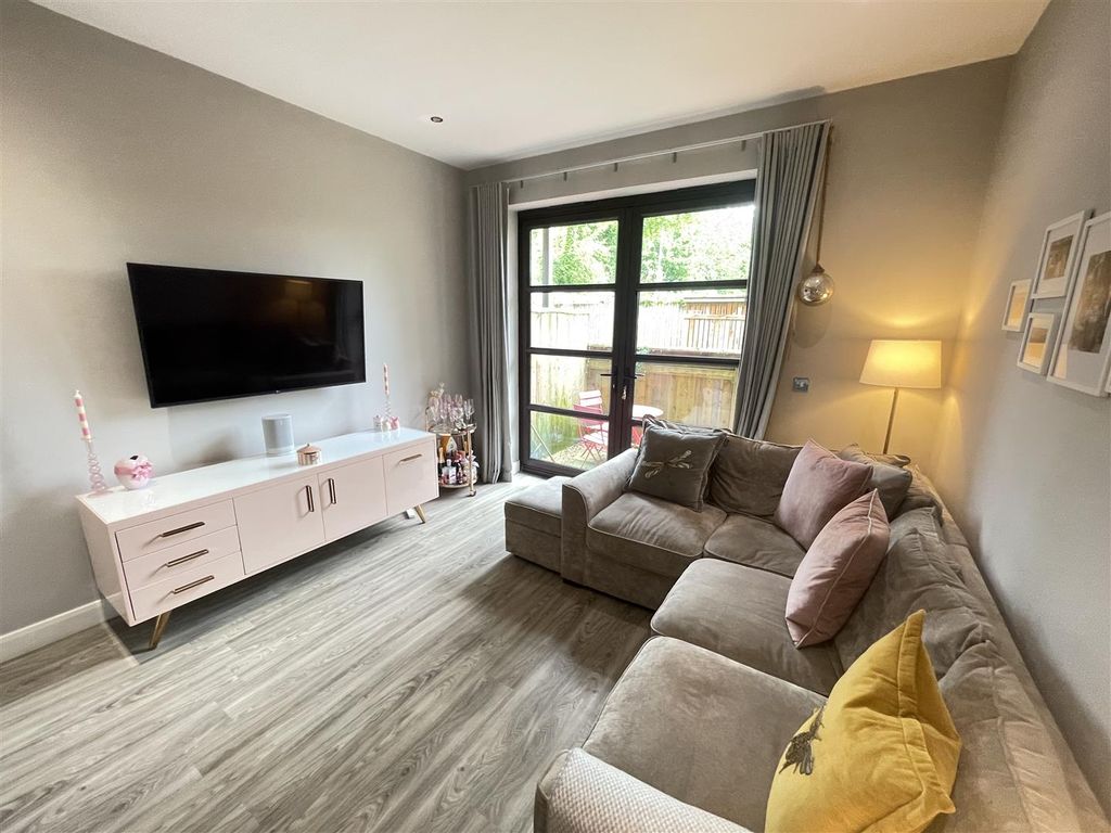 Additional image 5 of 1 bed flat for saleBollin Heights, Macclesfield Road, Wilmslow SK9