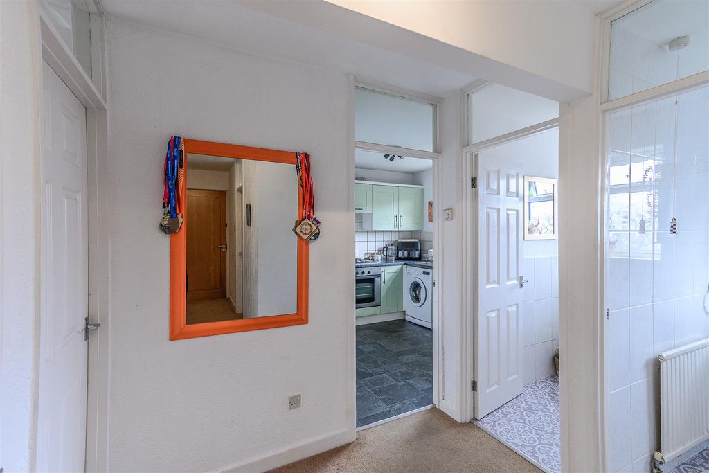 Additional image 12 of 2 bed flat for salePontypridd Road, Barry CF62