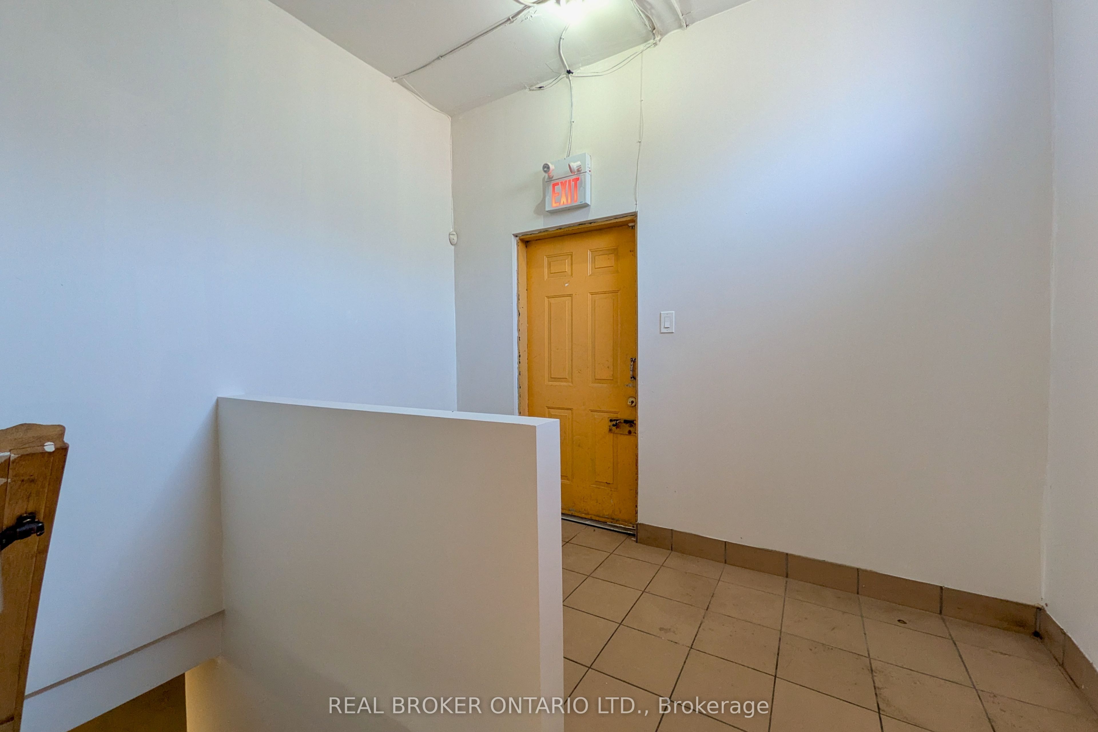 Additional image 6 of 1226 Danforth Avenue, Toronto, ON, M4J 1M6