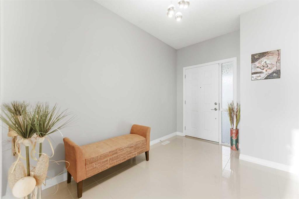 Additional image 3 of 71 Evansfield Rise NW, Calgary, AB, T3P 0L9