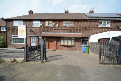 Dingle Drive, Droylsden M43