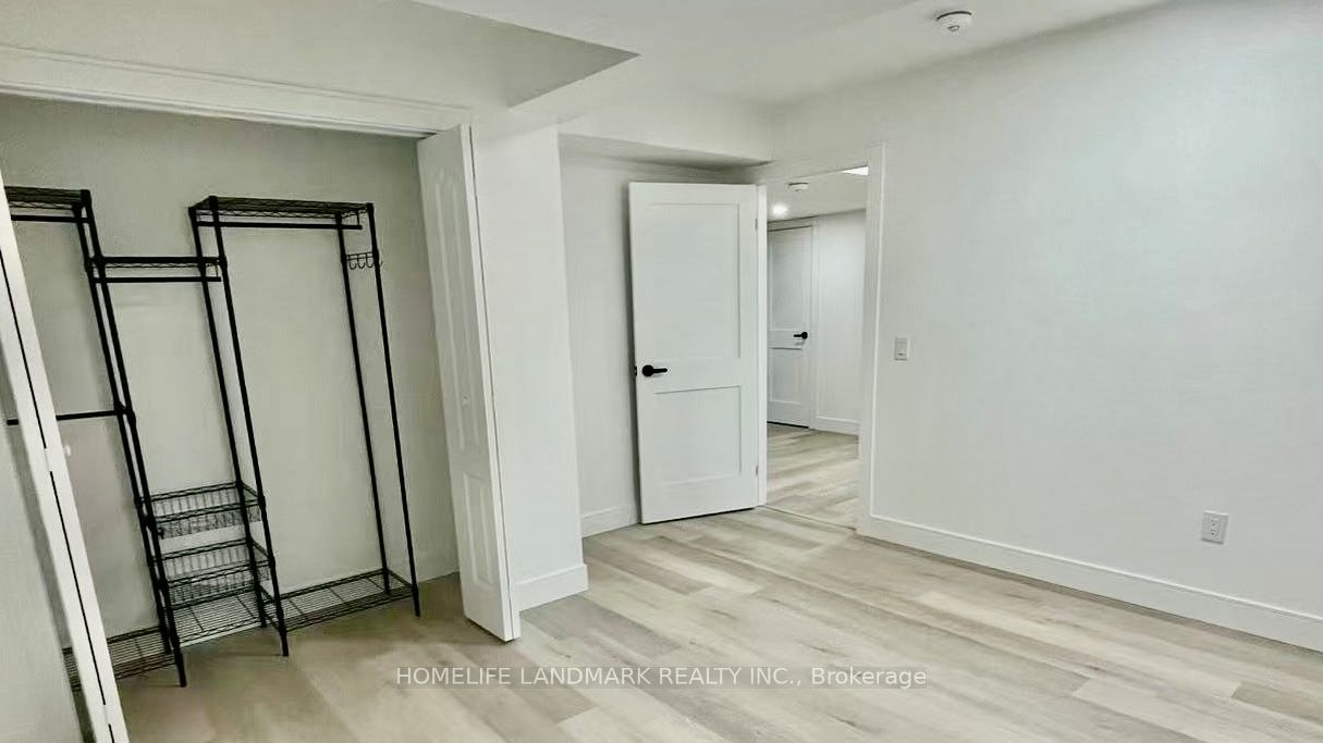 Additional image 5 of 1556 Crestview Avenue, Mississauga, ON, L5G 3P6