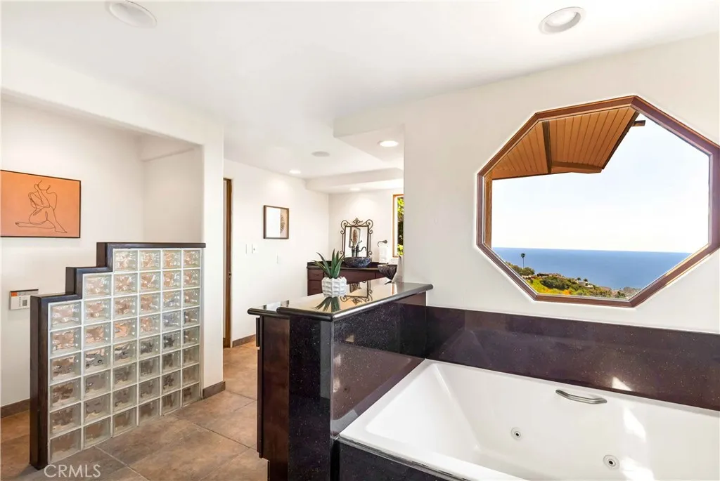 Additional image 28 of 1992 San Remo Dr, Laguna Beach, CA 92651