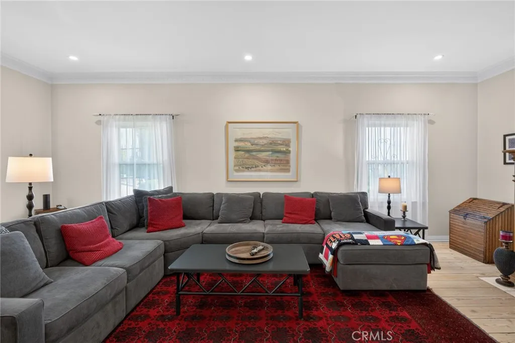 Additional image 82 of 3664 Holboro Dr, Los Angeles, CA 90027