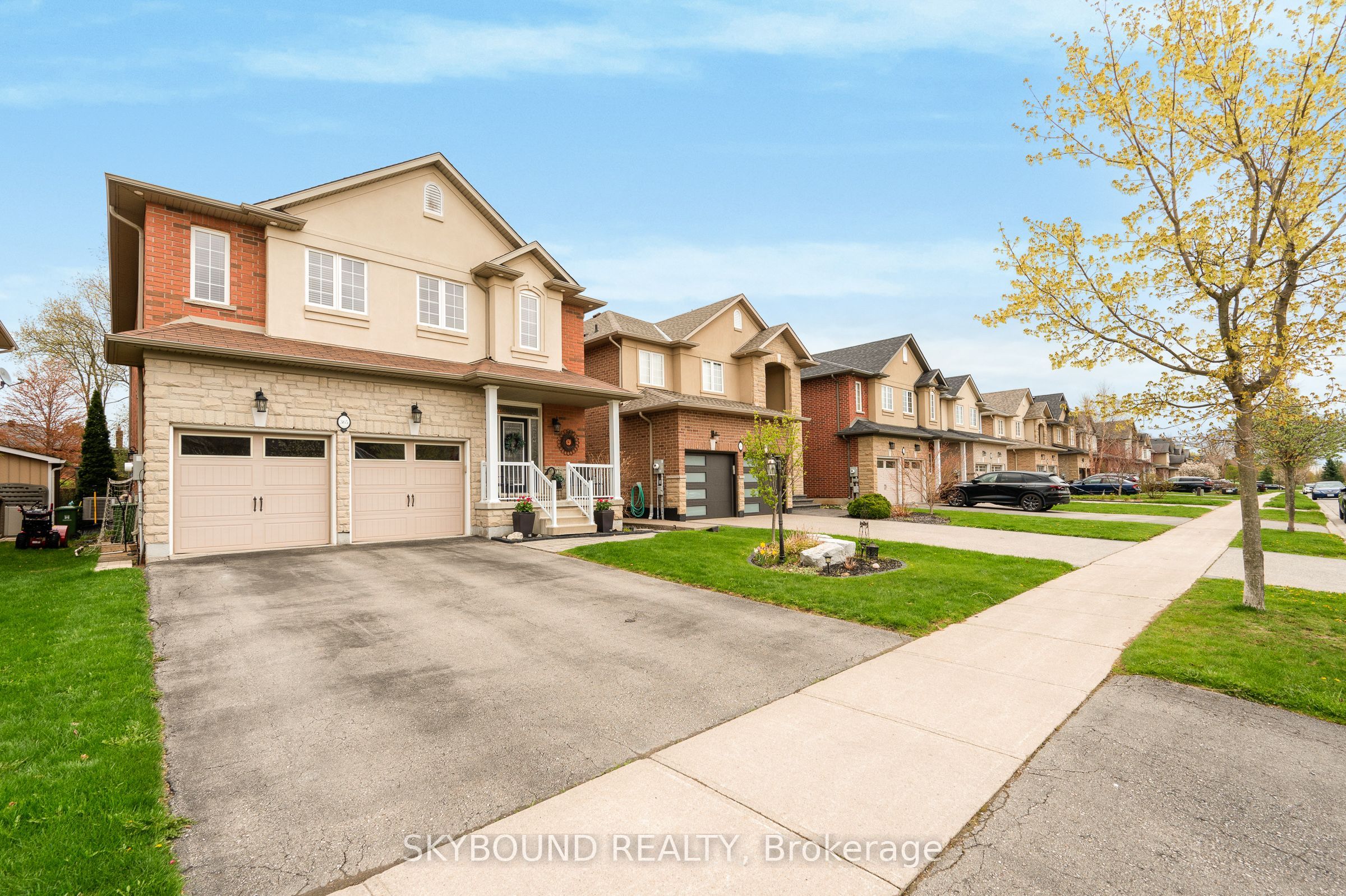 Additional image 2 of 365 Valridge Drive, Hamilton, ON, L9G 0B1