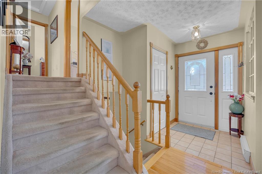 28 Macnaughton Drive, Saint John, NB, E2J4K6 photo 3
