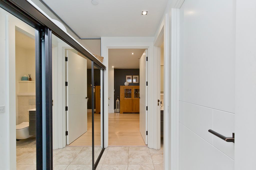 Additional image 16 of 3 bed flat for saleDonaldson Crescent, Wester Coates, Edinburgh EH12