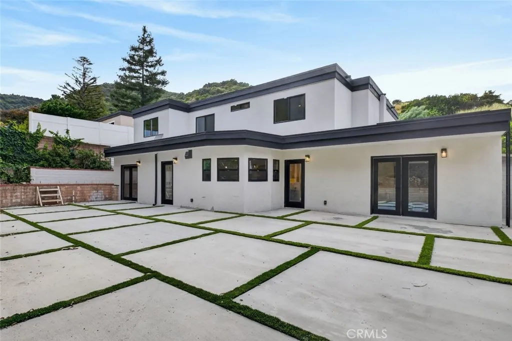 Additional image 50 of 17064 Escalon Drive, Encino, CA 91436