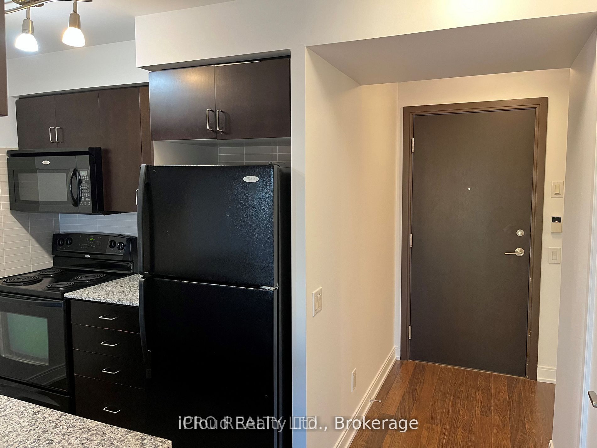 Additional image 5 of 1047-25 Viking Lane, Toronto, ON, M9B 0A1