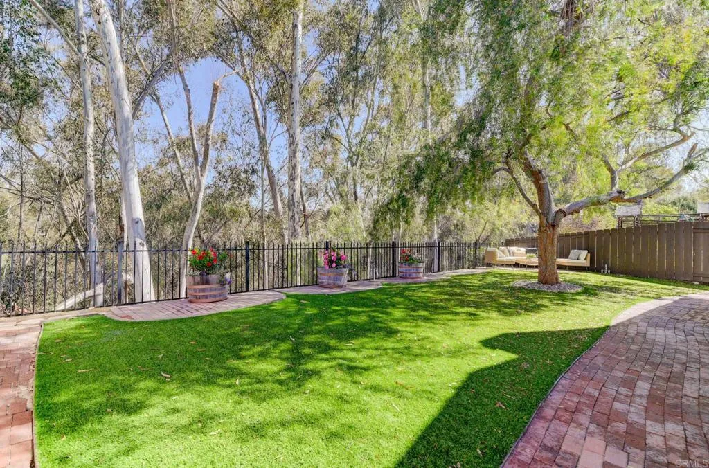 Additional image 10 of 10966 Red Rock Dr, San Diego, CA 92131