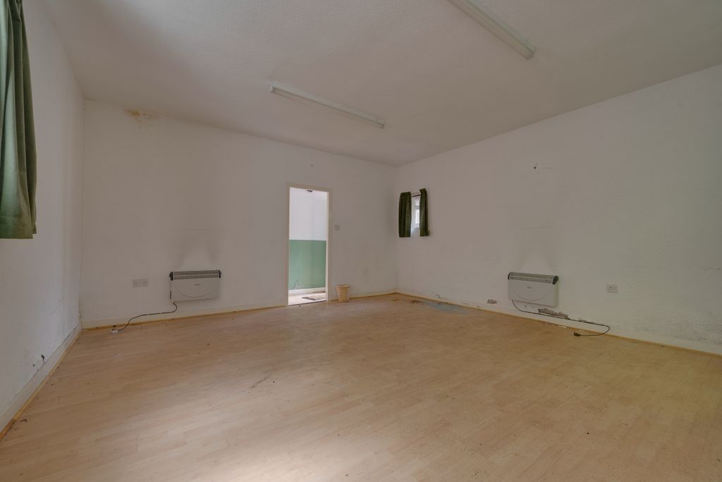 Additional image 30 of 4 bed detached house for saleRoman Road, Clydebank G81