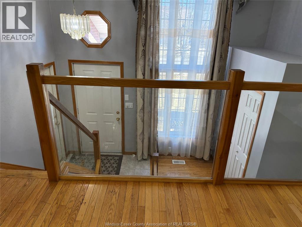 UPPER-2643 Carissa , Windsor, ON, N8R2J9 photo 3