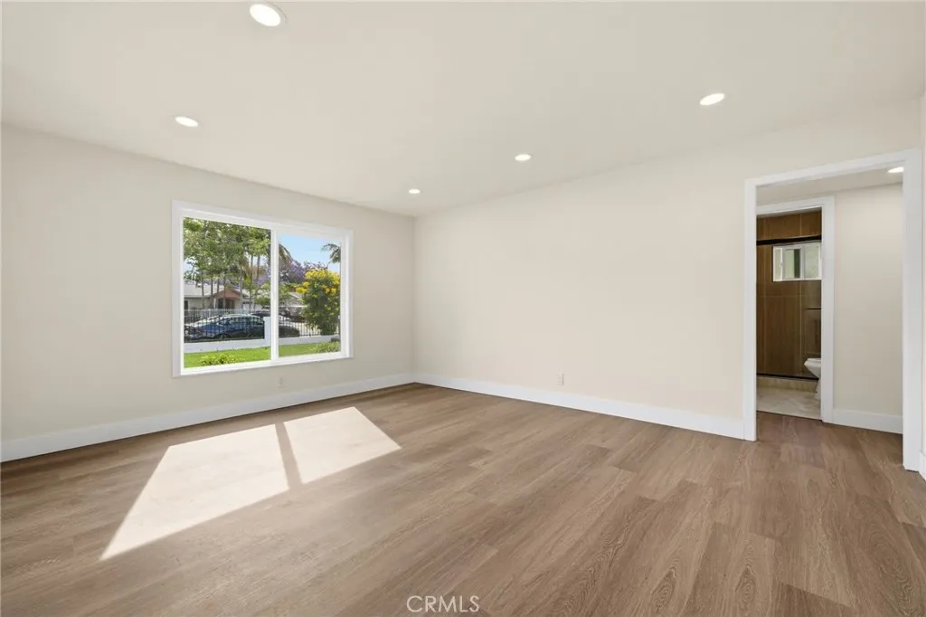 Additional image 37 of 1326 S Marine St, Santa Ana, CA 92704