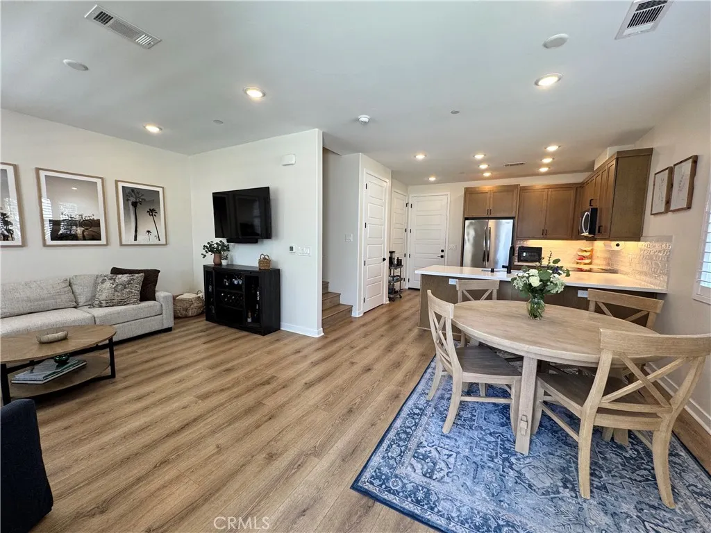 905 Madonna Road Unit 41, San Luis Obispo, CA 93405 photo 3