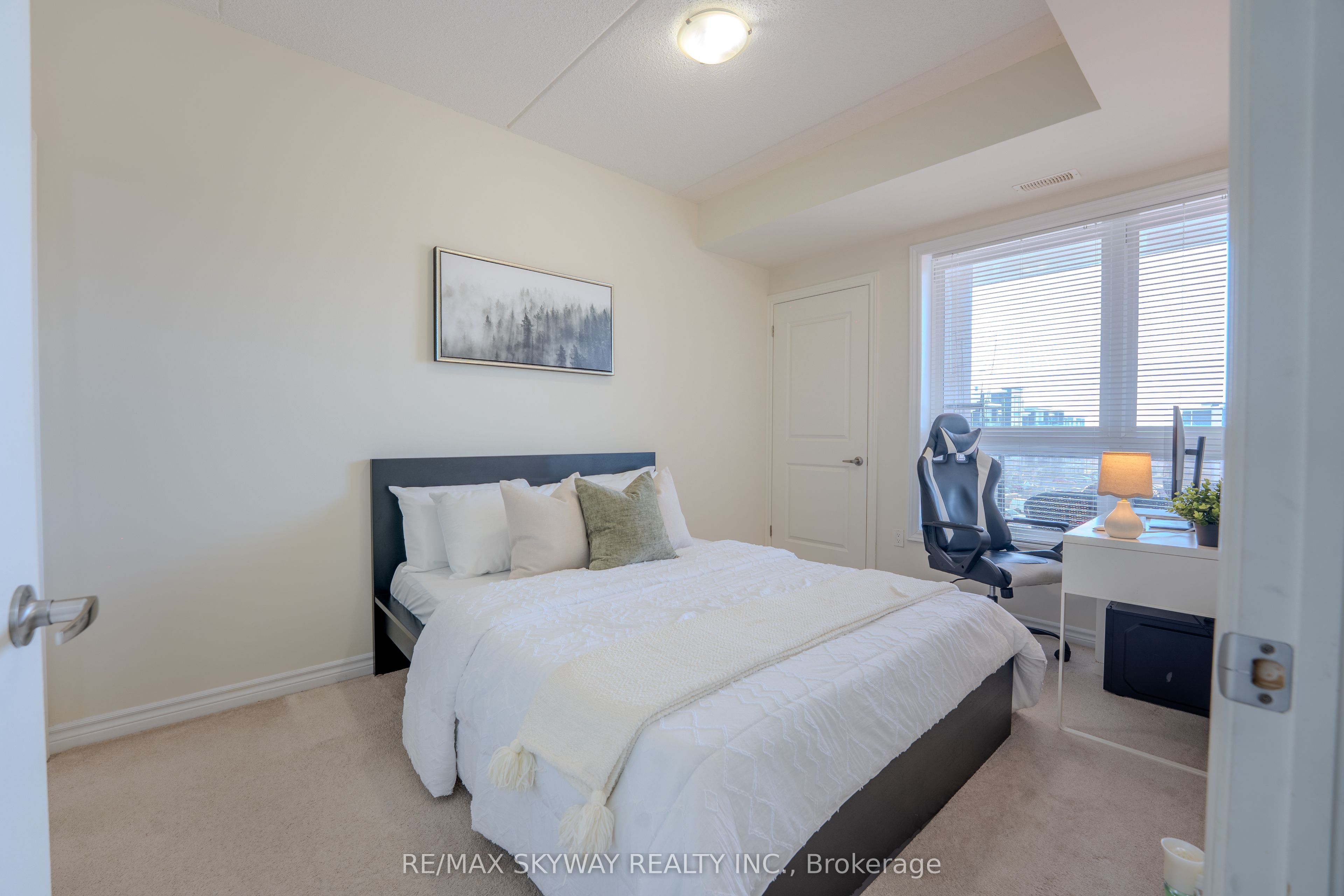 Additional image 6 of 420-640 Sauve Street, Milton, ON, L9T 9A7