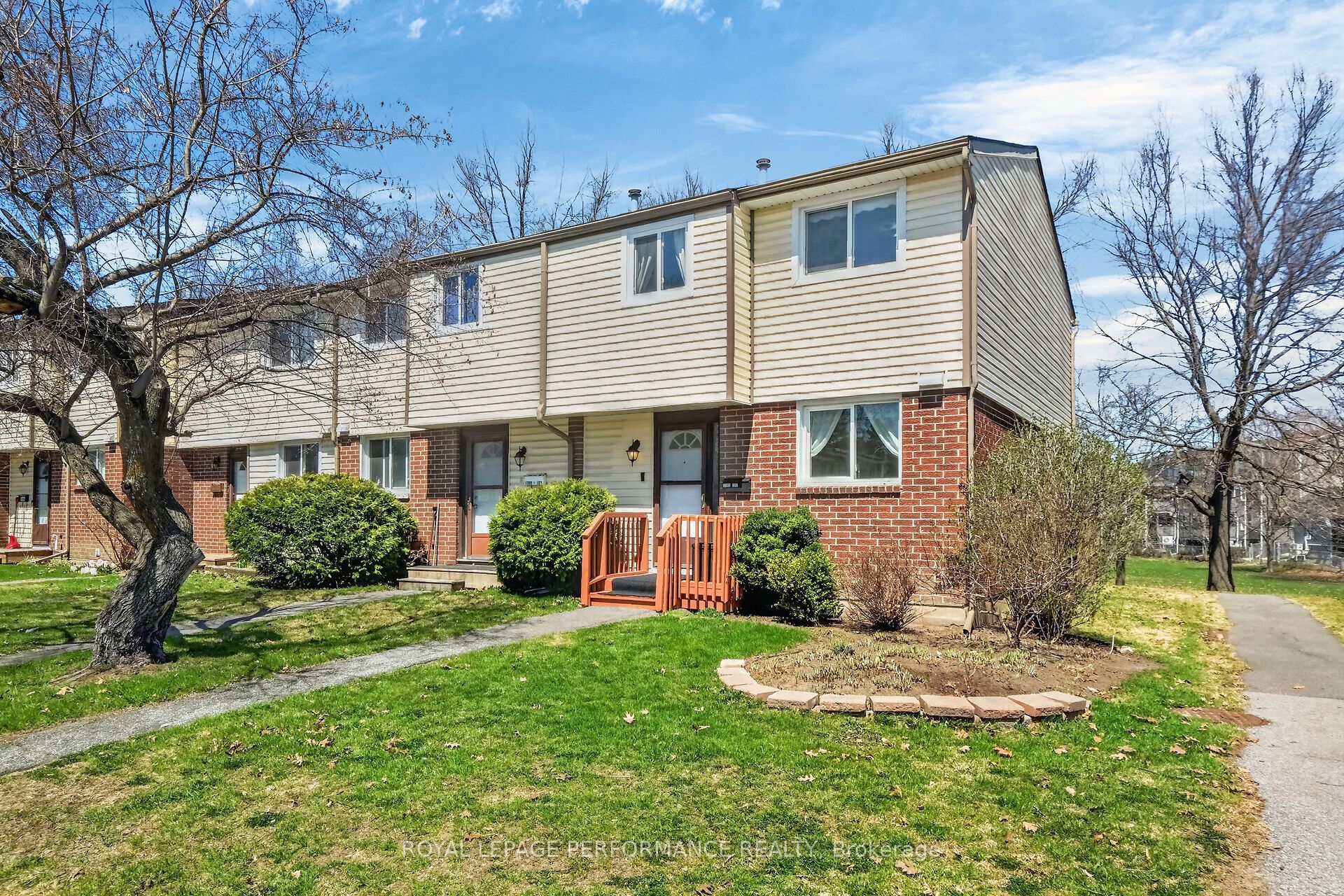 Additional image 2 of 108-1389 Palmerston Drive, Ottawa, ON, K1J 8N9