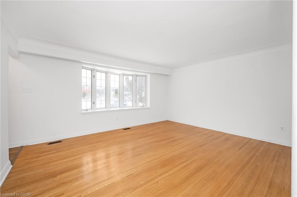 Additional image 3 of Upper Level-39 Westminster Avenue, Hamilton, ON, L9C 4L8