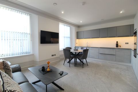 Union Street, First Floor AB10