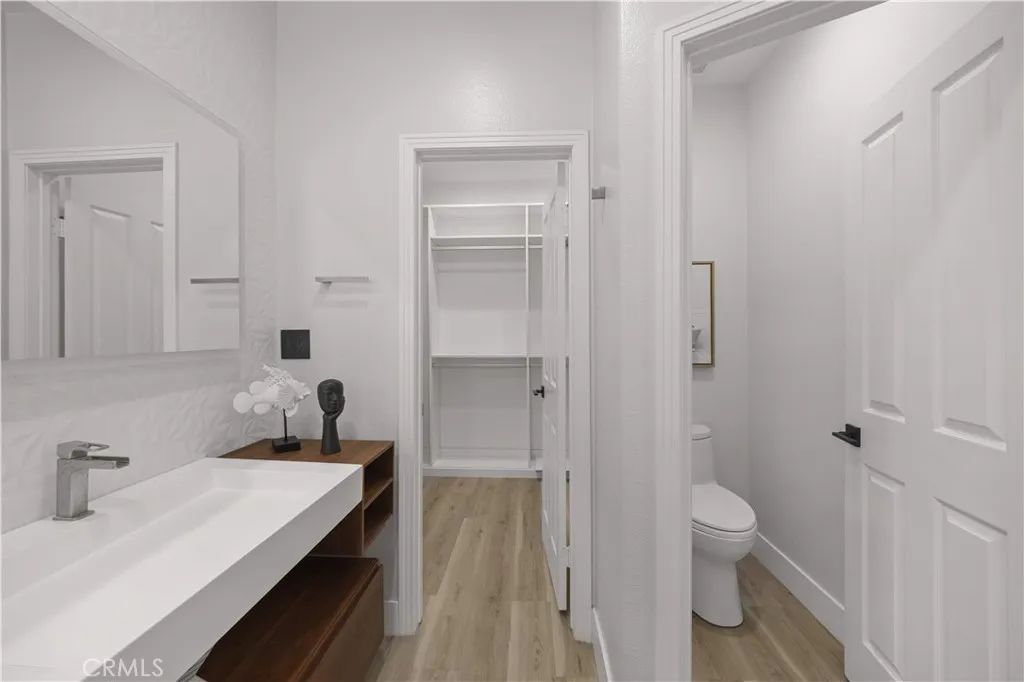 Additional image 82 of 328 Flyers Ln, Tustin, CA 92782