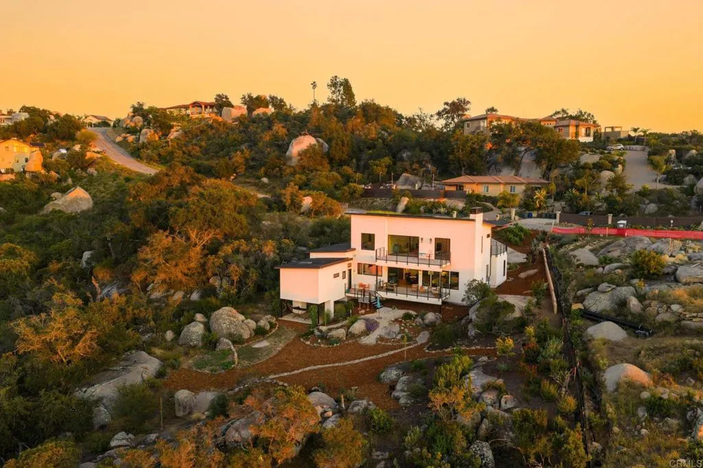 Additional image 137 of 10042 Tall Oak Dr, Escondido, CA 92026