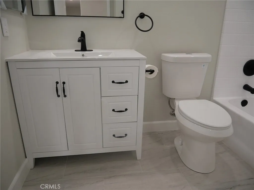 Additional image 8 of 18548 Avion Ln, Bloomington, CA 92316