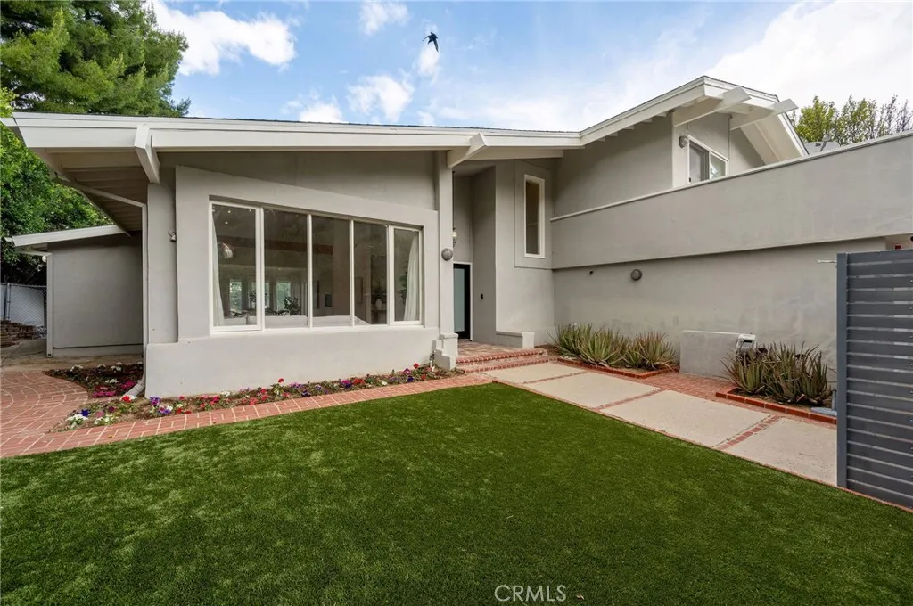 Additional image 5 of 19281 Berclair Lane, Tarzana, CA 91356