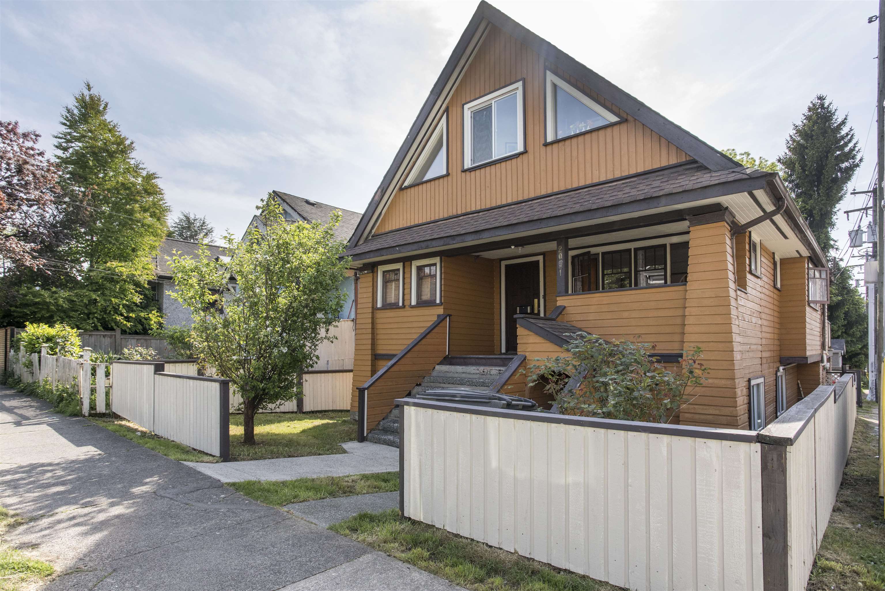 2051 Stephens Street, Vancouver, BC, V6K 3W2