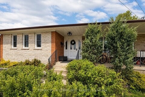 Additional image 7 of Main-7 Digby Court, Toronto, ON, M2R 2X5