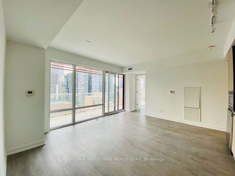 Additional image 3 of 1112-18 Maitland Terrace, Toronto, ON, M4Y 0H2