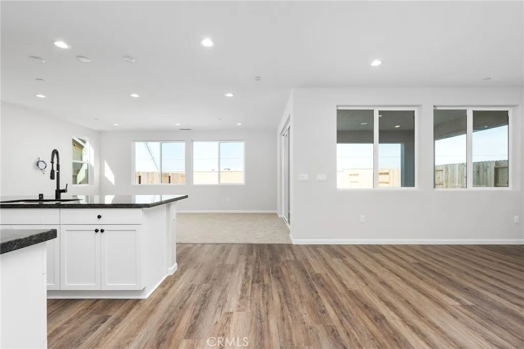 Additional image 8 of 1266 Talus Way S, Madera, CA 93636