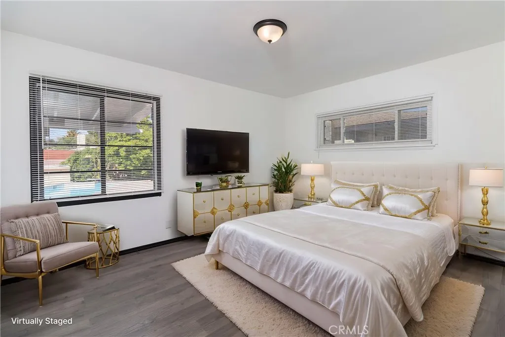 Additional image 54 of 20309 Roscoe Blvd, Winnetka, CA 91306