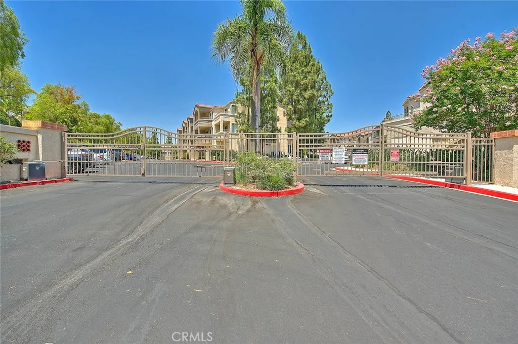 Additional image 33 of 1010 La Terraza Cir Unit 203, Corona, CA 92879