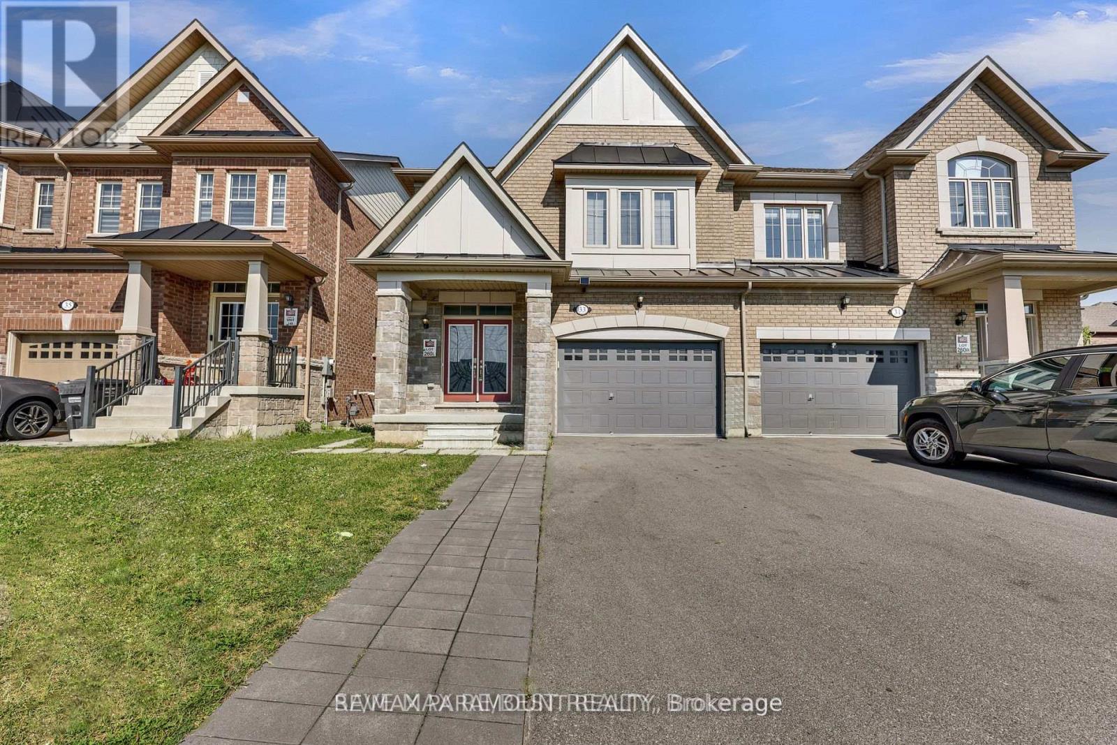 33 Pearman Crescent, Brampton, ON, L7A 0A7