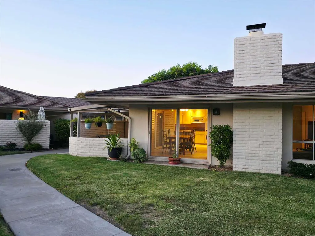 27211 Capote De Paseo Unit C, San Juan Capistrano, CA 92675
