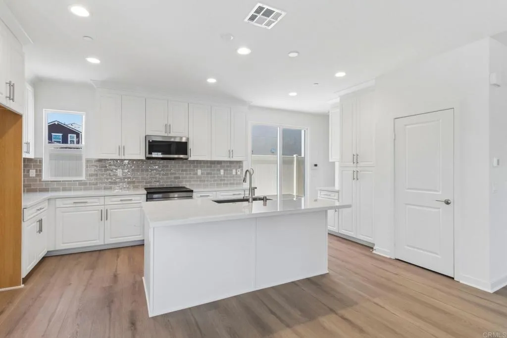 Additional image 38 of 711 Kingbird Loop, Oceanside, CA 92058