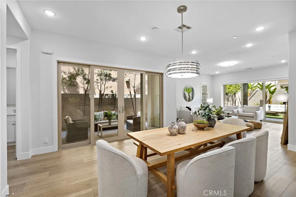 Additional image 14 of 53 Lunar, Irvine, CA 92618