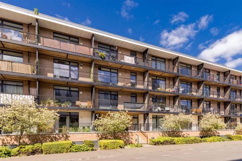 Flat 7, Hopetoun Street, Bellevue, Edinburgh EH7